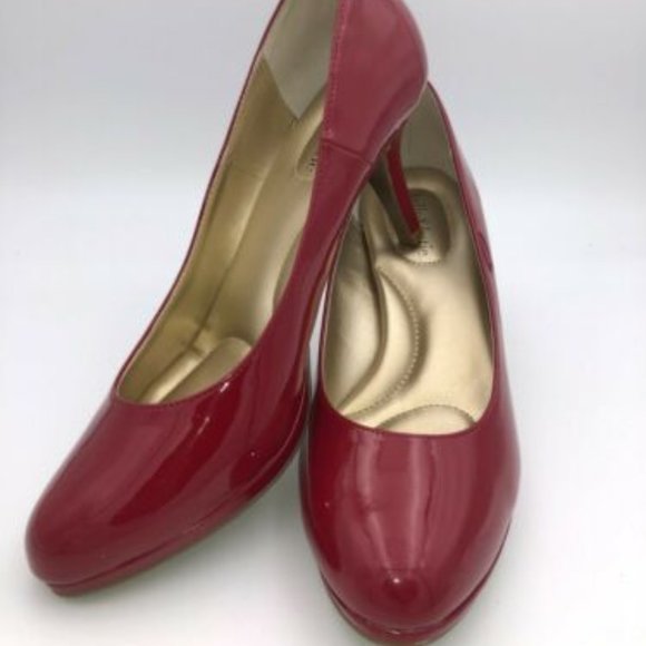 Kelly and‎ Katie Red Patent Leather Pumps Size 10 - Picture 1 of 3